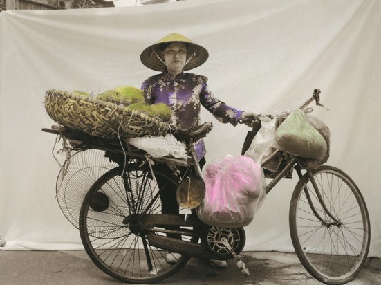 Màn - Việt Nam Street Heroines 
