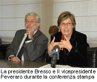 La presidente Bresso e Il vicepresidente Peveraro durante la conferenza stampa