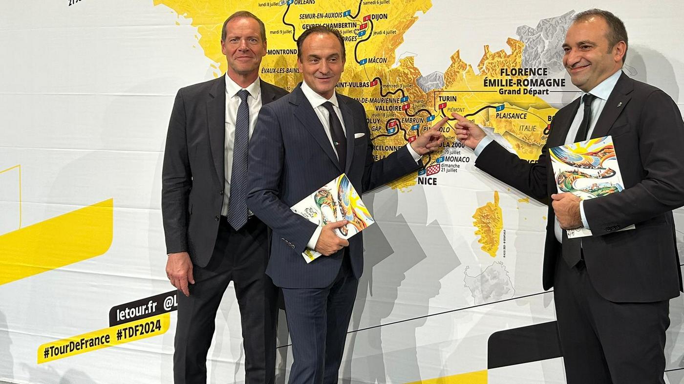Presentato a Parigi il Tour de France 2024 con le tappe piemontesi