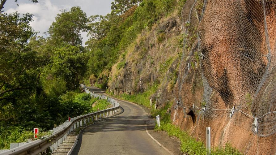 Strada franata 