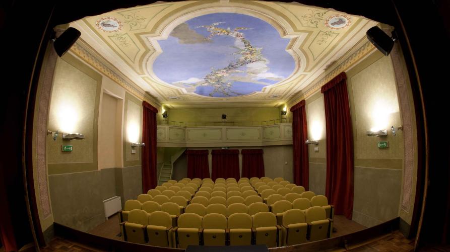 Balmuccia (VC). Teatro sociale. Fotografia di Alessandro Dealberto (2008)