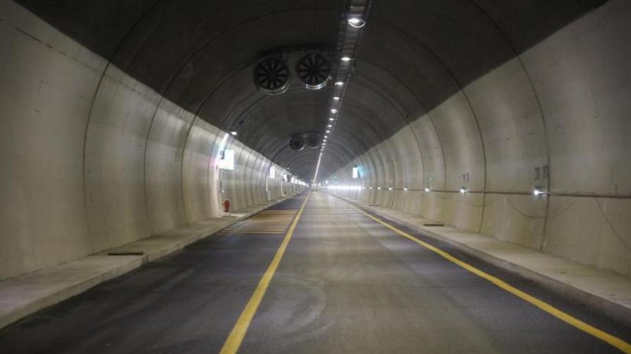 L'interno del tunnel