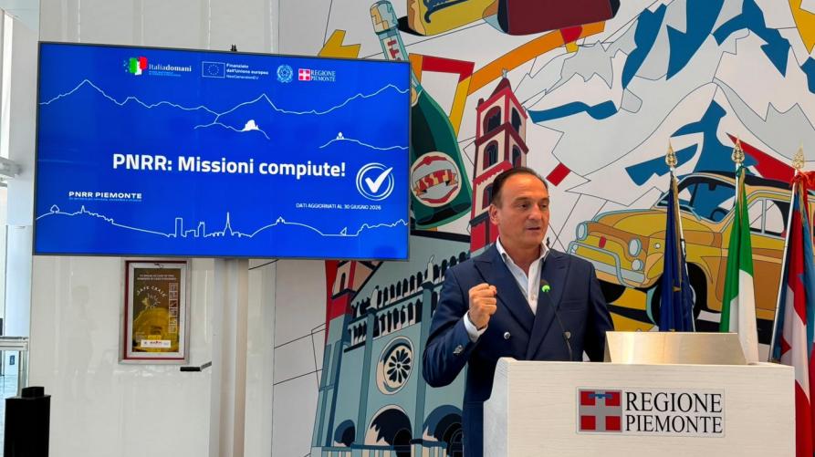 Il presidente Cirio durante la presentazione dei risultati 