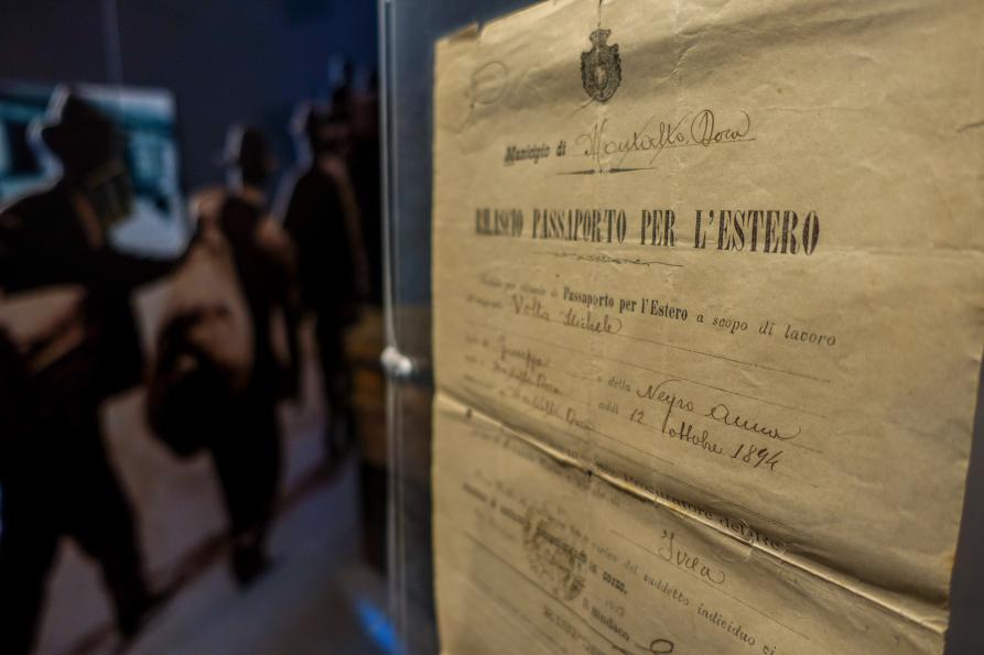 antico passaporto 