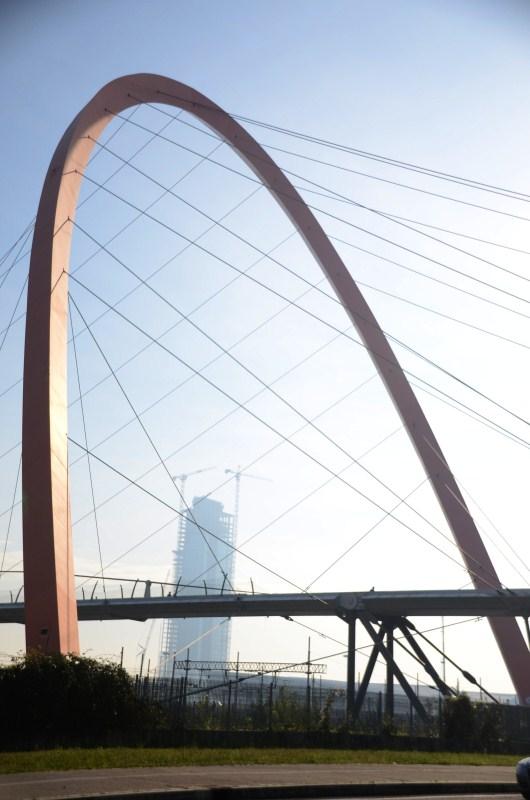 Sede Unica - La torre dietro all'Arco olimpico, anno 2014