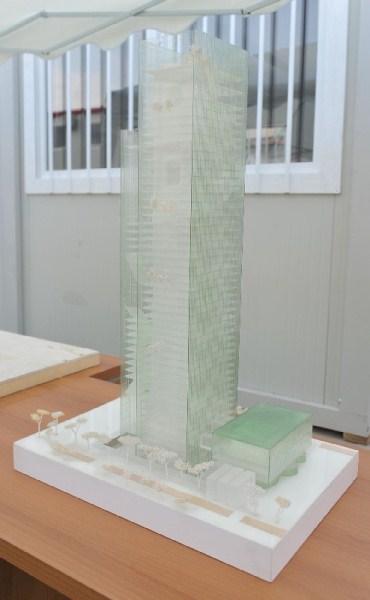 Rendering Sede Unica, la Torre per uffici - mock up in scala 
