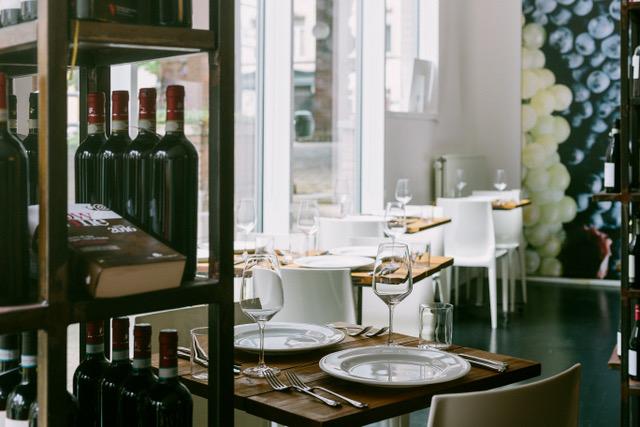 Vista dell'interno del wine bar - piano terreno 