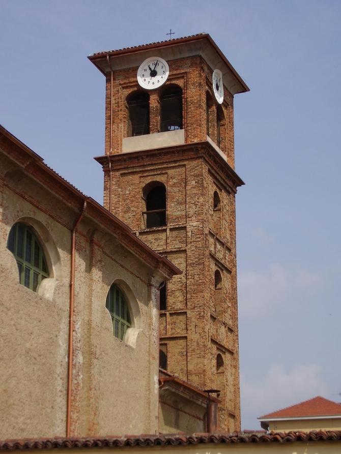 Piscina (TO). Chiesa Parrocchiale di San Grato. Il campanile