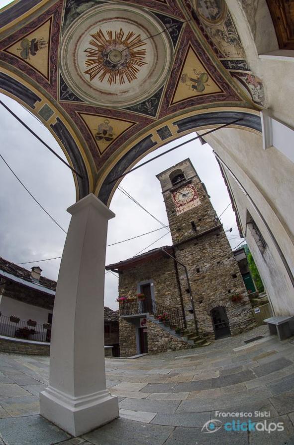 Ingria, scorcio estivo. Foto di Renato Poletto 