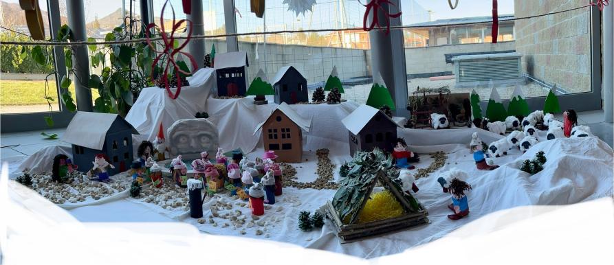 SCATTA IL TUO NATALE 24-25  SCUOLA PRIMARIA - A.FRANK - GIAVENO - TO 