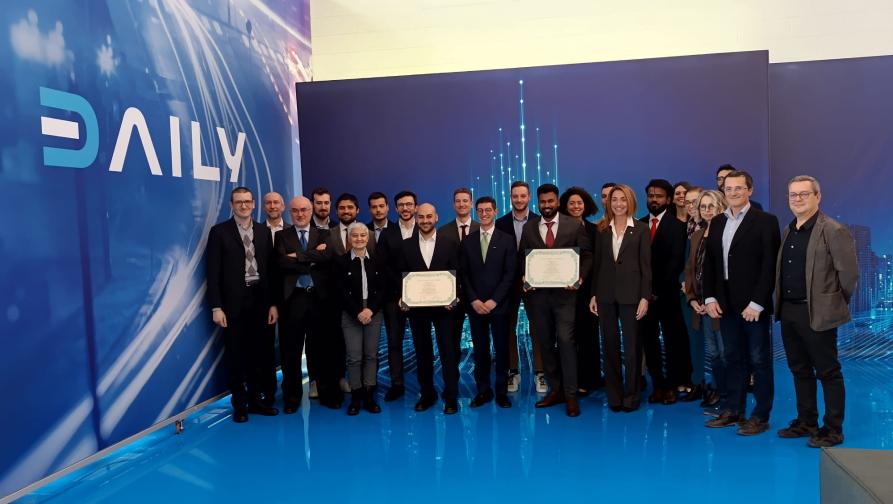 Il gruppo dei diplomati al master Iveco - febbraio 2025 