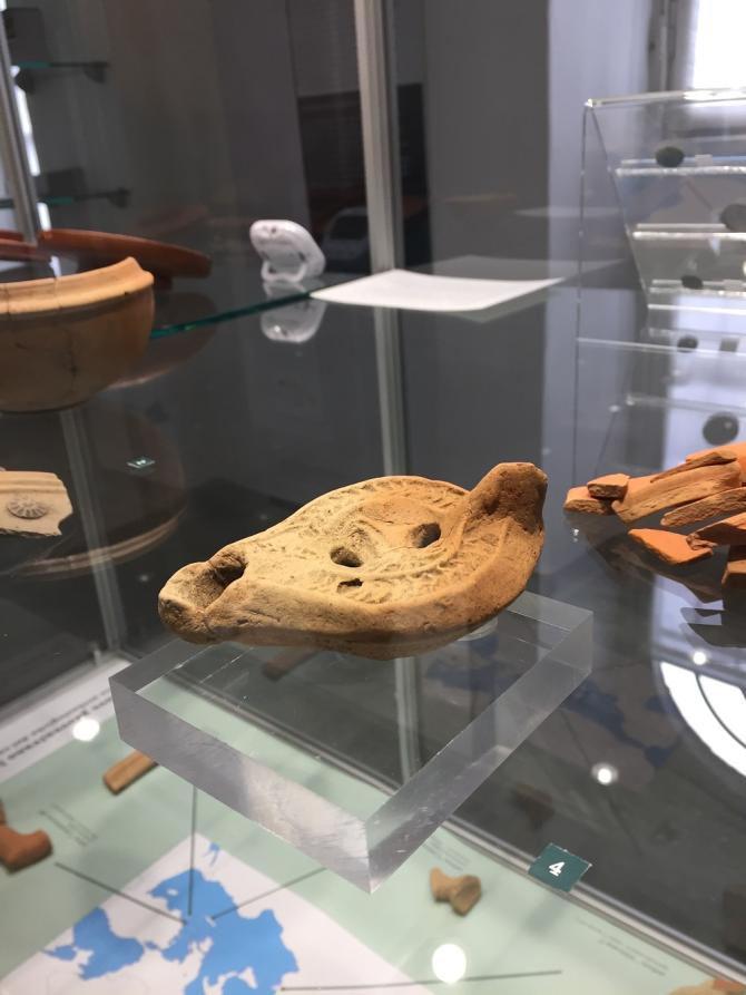 Gravellona Toce (VCO). Museo Antiquarium. Mostra Memorie dal passato. Lanterna antica 