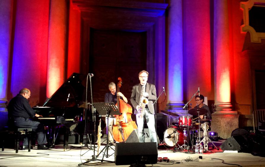 Boves (CN). Vie di Jazz. IX edizione (2014). Musicisti sul palco. Fotografia di Giorgio Vannucchi 