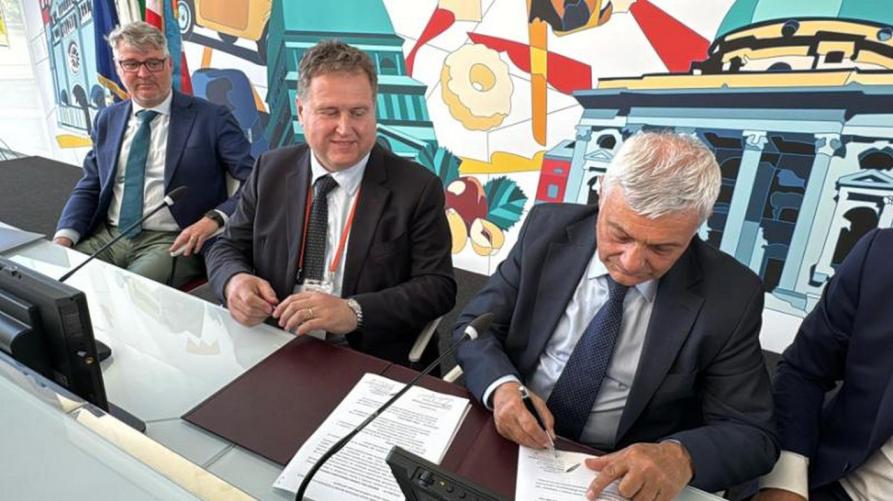 La firma del contratto 