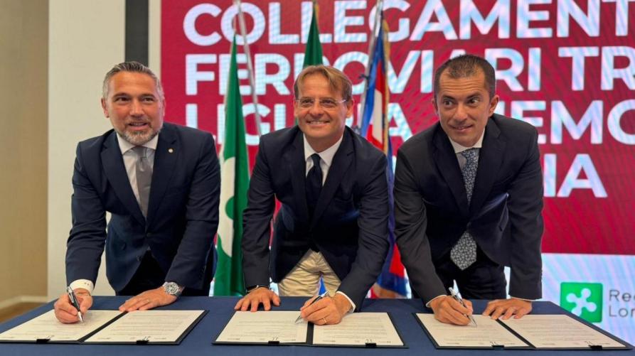 I tre assessori firmano il protocollo 