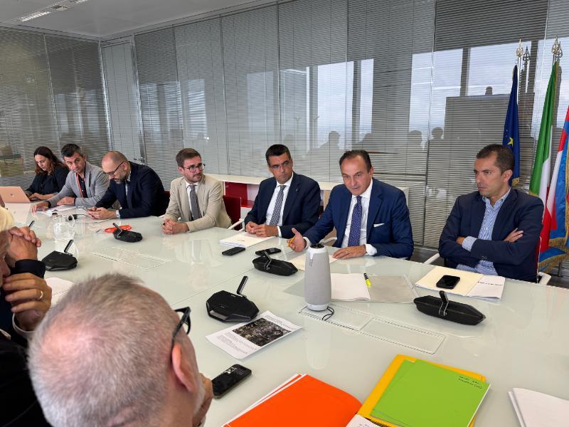 L'incontro sulla tangenziale di Alba 