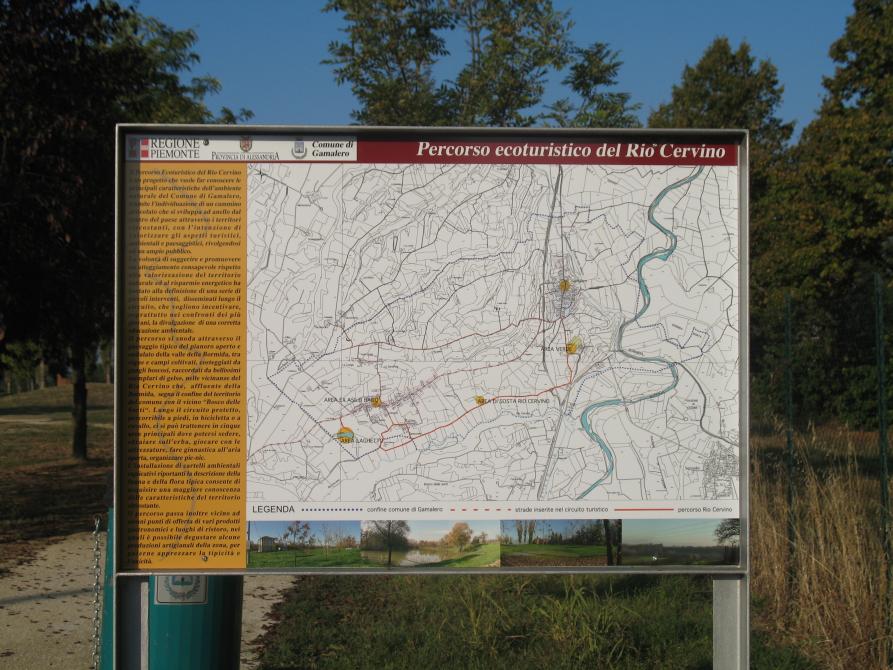 Gamalero (AL). Cartina su pannello del percorso escursionistico "Rio Cervino" 