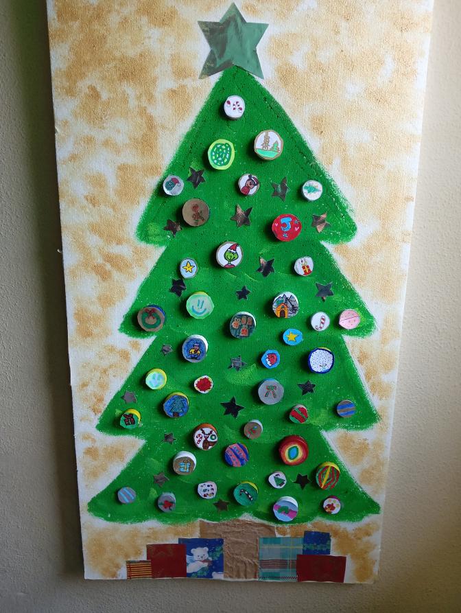 AL - Novi Ligure - Scuola Primaria Zucca - Il riciclalbero di Natale 