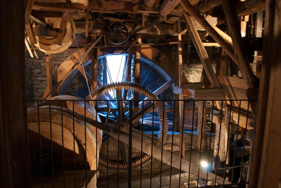 Rassa (VC). Ingranaggi in legno della segheria idraulica sede ecomuseale. Fotografia di Fabio Gualdi 