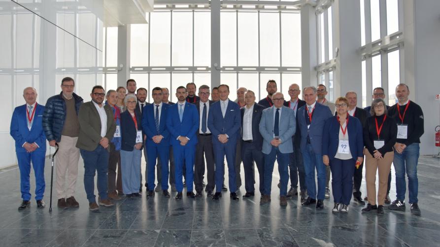 Il gruppo degli amministratori regionali e locali 